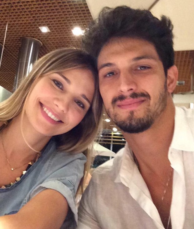 Romulo Estrela e a mulher, Nilma Quaraguasi (Foto: Reprodução/Instagram)