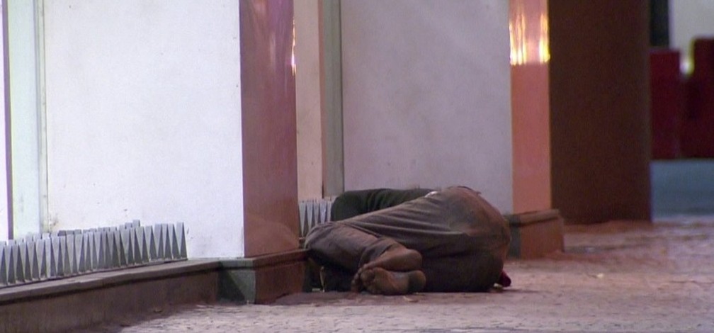 Decreto publicado nesta segunda (5) define regras para internaÃ§Ã£o compulsÃ³ria no Rio â Foto: ReproduÃ§Ã£o/ TV Globo