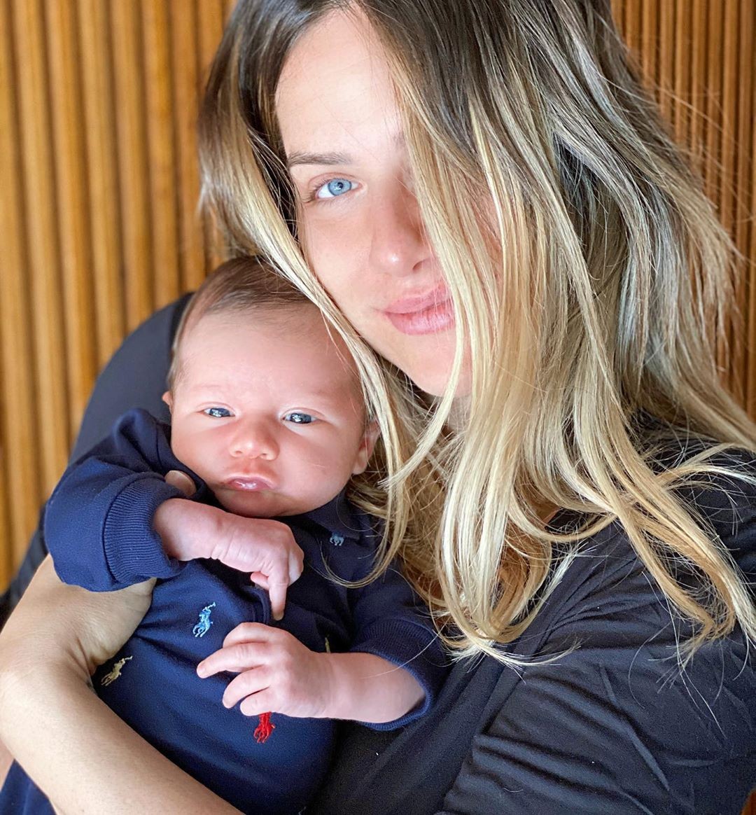 Giovanna Ewbank e filho (Foto: Reprodução / Instagram)