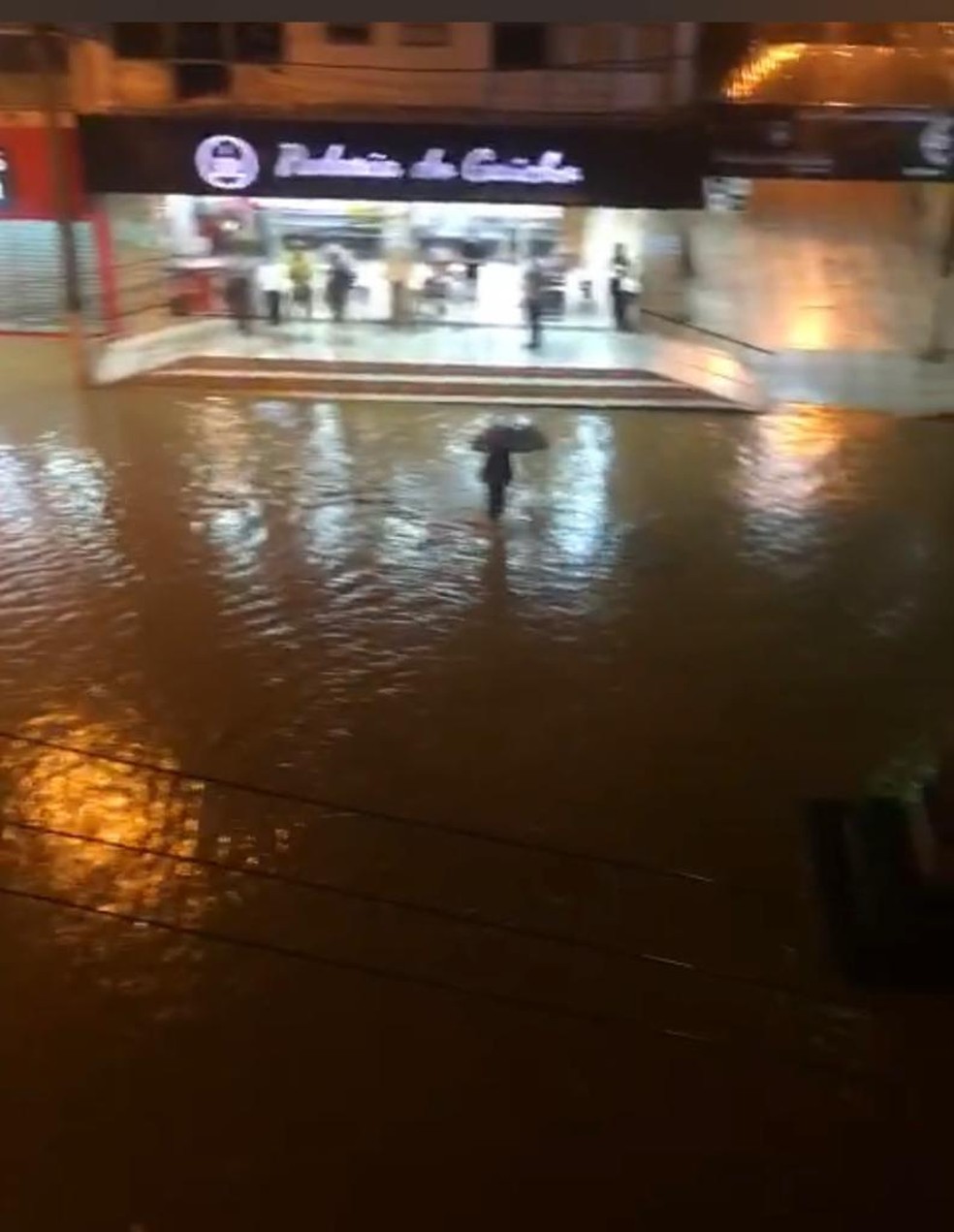 Chuvas causam transtornos em Lídice distrito de Rio Claro  — Foto: Redes sociais