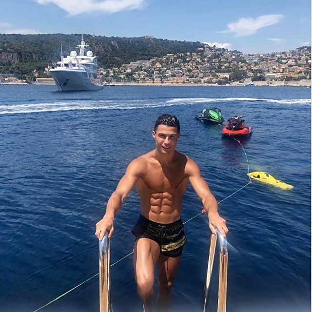 Cristiano Ronaldo em suas férias (Foto: Reprodução instagram)
