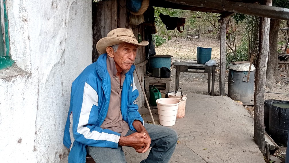 Produtor rural Waldemar Magalhães aguarda com expectativa a chegada da energia elétrica a região da Serra do Amolar, no Pantanal de MS — Foto: Anderson Viegas/G1 MS