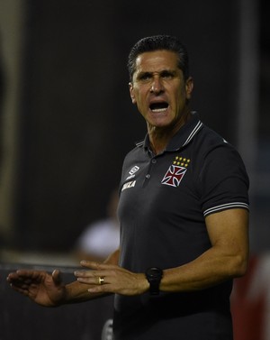Vasco x Paraná - São Januário - Jorginho e Zinho (Foto: André Durão)