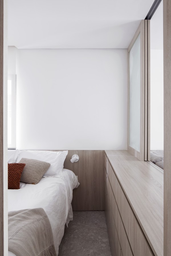40 m² com conforto e muito espaço de armazenagem  (Foto: FOTOS CAROLINA LACAZ)