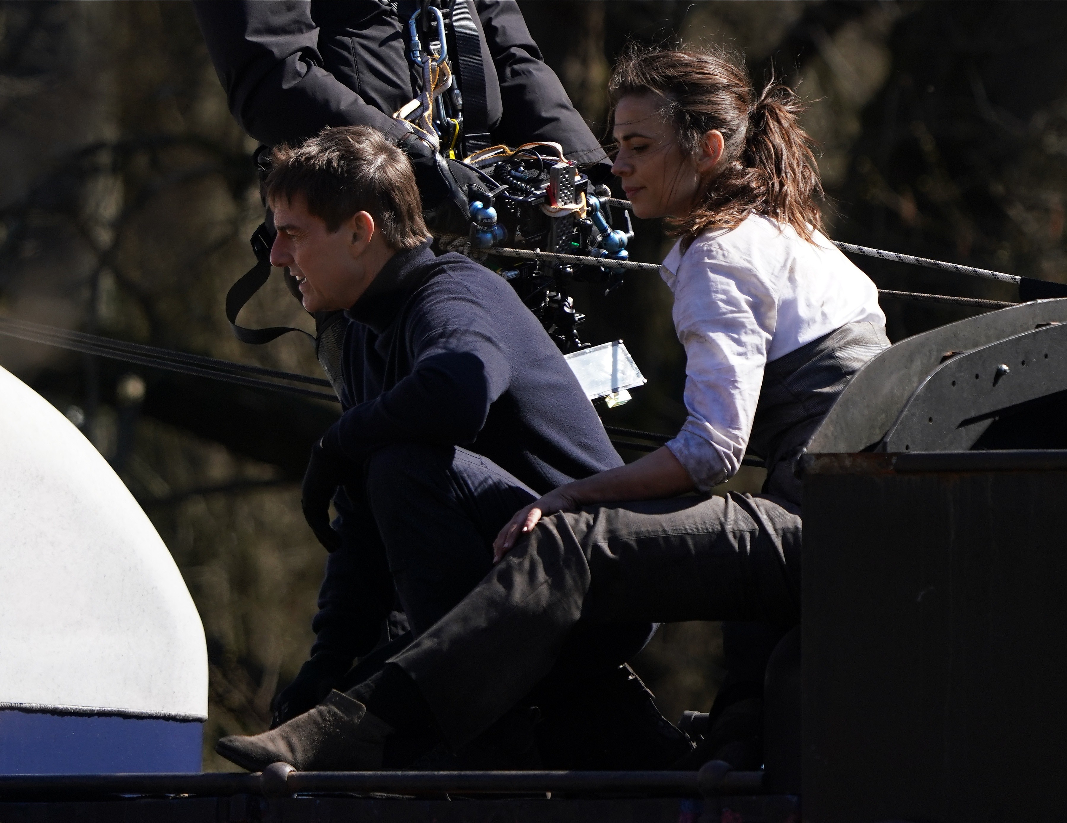 Photo © 2021 Mega/The Grosby GroupTom Cruise and Hayley Atwell seen filming of new Mission impossible film in Yorkshire. 22 Apr 2021 Pictured: Tom Cruise and Hayley Atwell. (Foto: Mega/The Grosby Group)