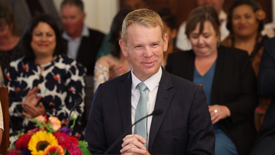Jacinda Ardern deixa chefia do governo da Nova Zelândia