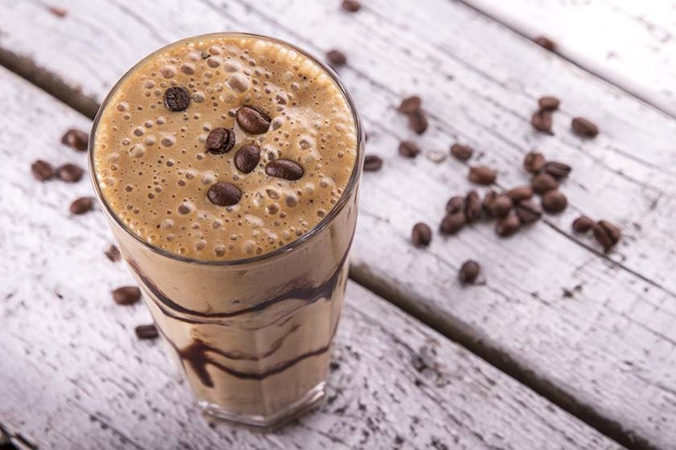 Smoothie é parecido com uma vitamina e é uma opção rápida e prática — Foto: Divulgação/Getty Images