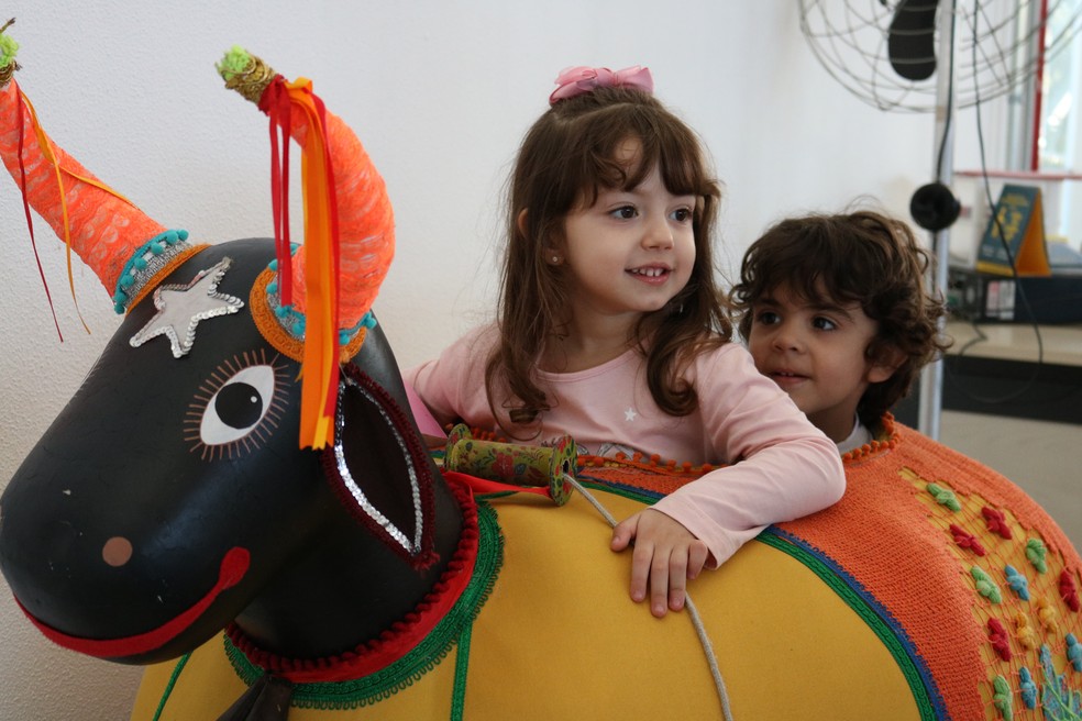 Reservar um dia para levar as crianças para um passeio cultural também é uma opção (Foto: Objetivo Sorocaba/Divulgação)