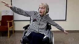 Bailarina com Alzheimer emociona milhões de pessoas ao se lembrar de coreografia
