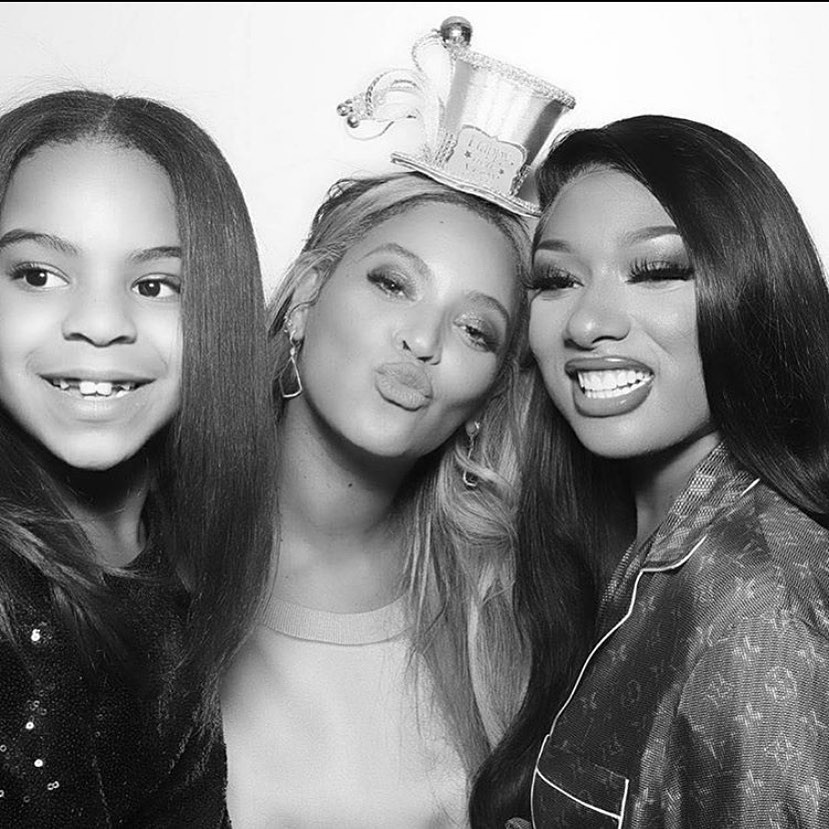 Beyoncé, Blue Ivy e Megan Thee Stallion (Foto: Reprodução/Instagram)