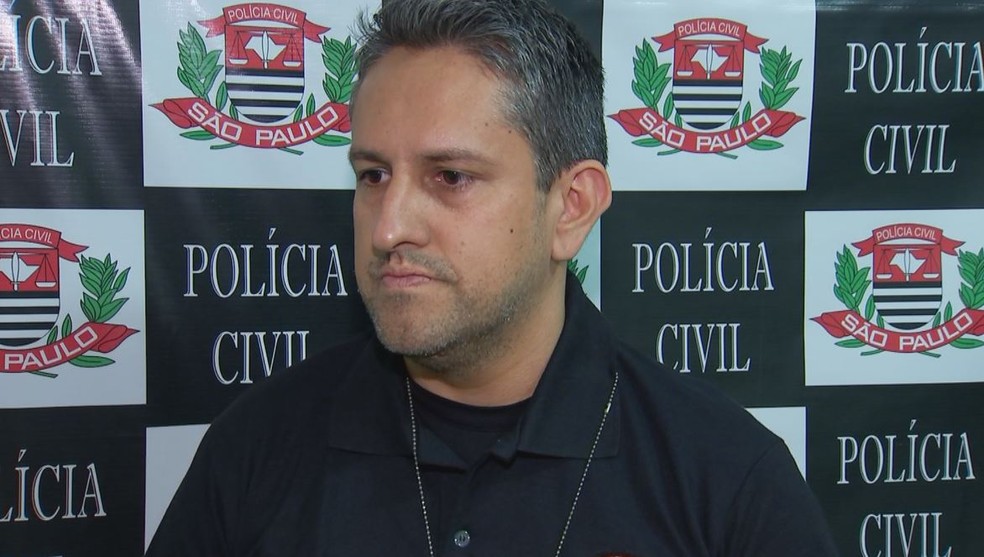 Delegado Clédson Nascimento, da DIG, diz que denúncia da vítima ou testemunha ainda é primordial para a investigação (Foto: TV TEM/Reprodução)
