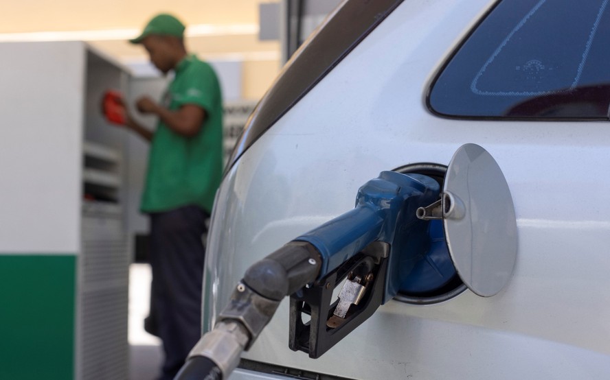 Gasolina segue pesando no bolso dos brasileiros