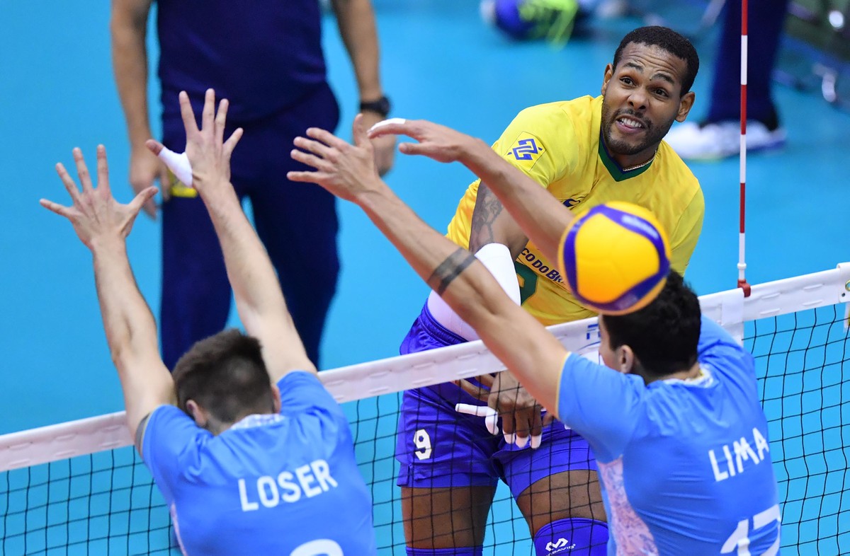 Leal Comemora Titulo Da Copa Do Mundo De Volei E Afirma Sou Brasileiro De Coracao Volei Ge