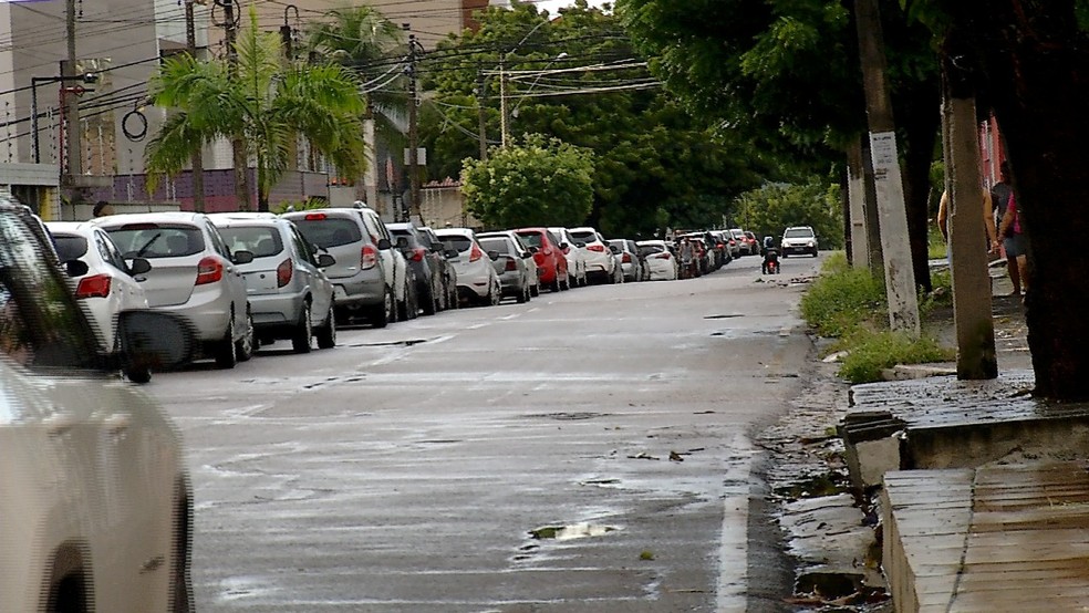 Gasolina a R$ 4,87 em 'Dia Livre de Impostos' provoca filas em posto de  Natal | Rio Grande do Norte | G1