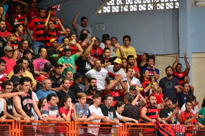 Mesmo fora de casa, heróis exaltam torcida do Fla: Estão em todo lugar