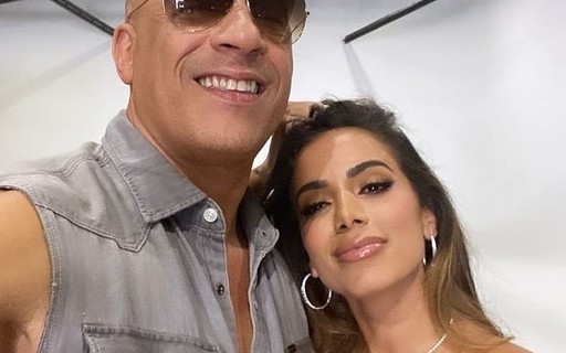 Anitta posa com Vin Diesel após confirmar música em 'Velozes e Furiosos'