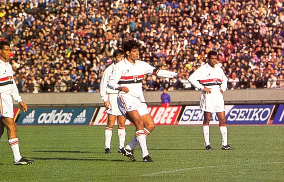 Gol de falta de Raí no Mundial contra o Barcelona é escolhido o mais marcante do São Paulo