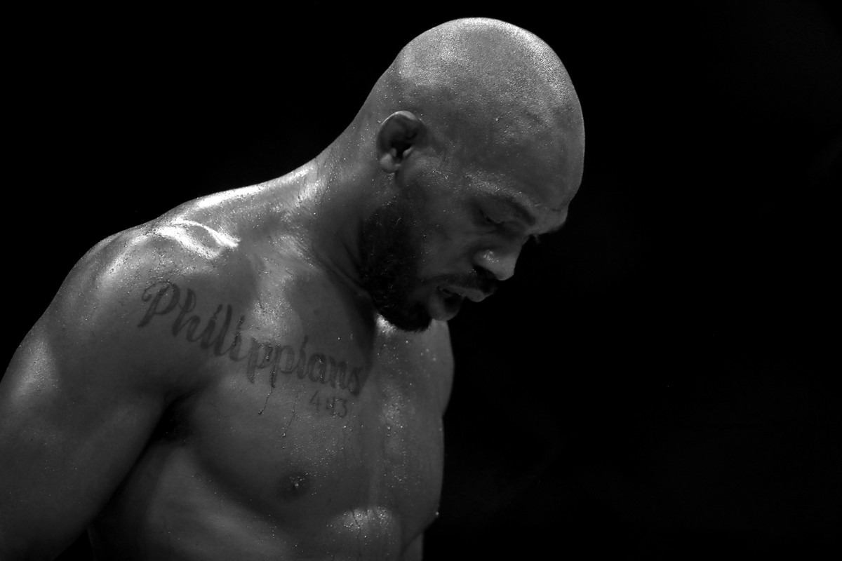 Relembre o histórico de problemas de Jon Jones com a lei combate ge
