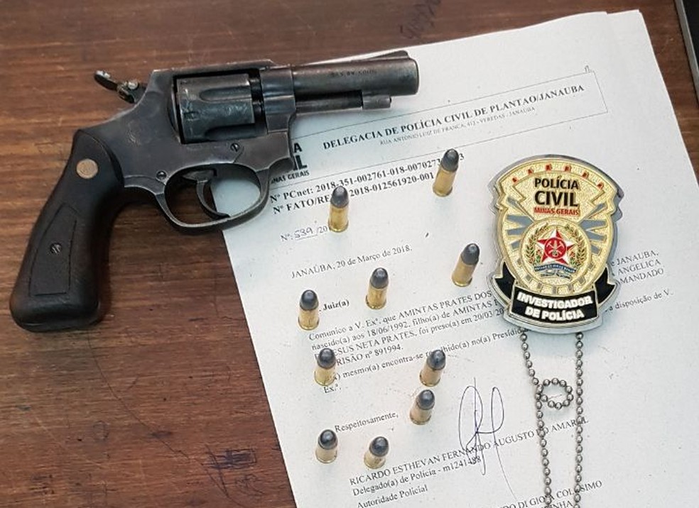 Arma apreendida pela Polícia Civil (Foto: PC/Divulgação)