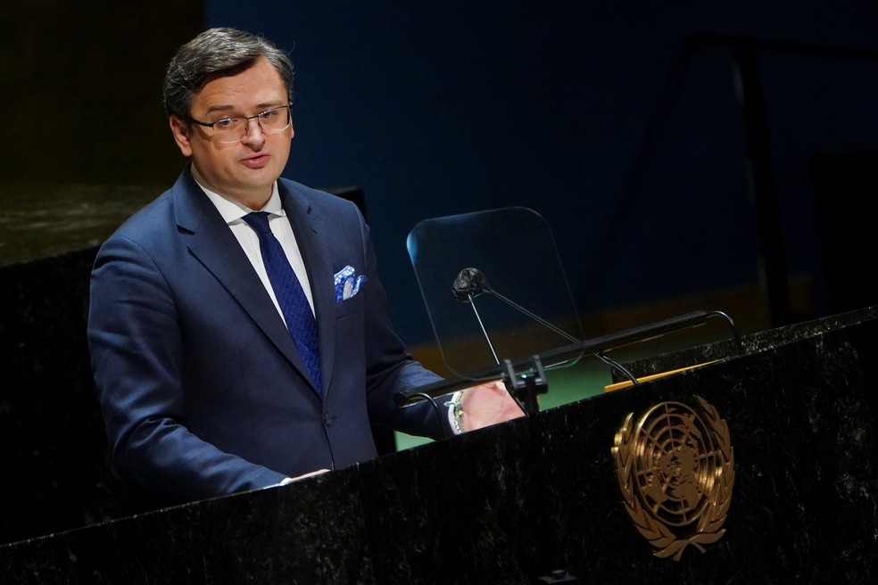 Ministro de relações exteriores da Ucrânia, Dmytro Kuleba, fala sobre a ocupação da Rússia em encontro da Assembleia Geral da ONU — Foto: REUTERS/Carlo Allegri