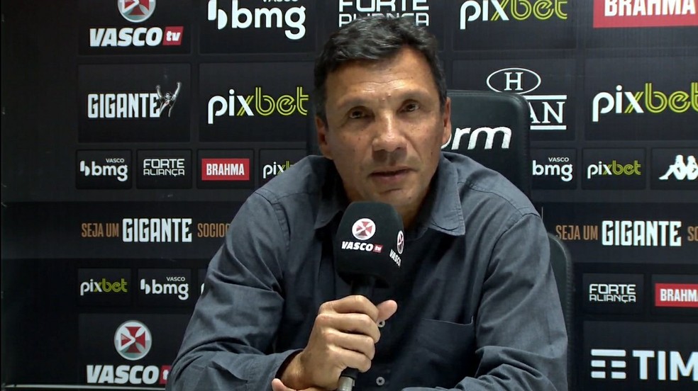 Z� Ricardo na coletiva de apresenta��o � Foto: Divulga��o