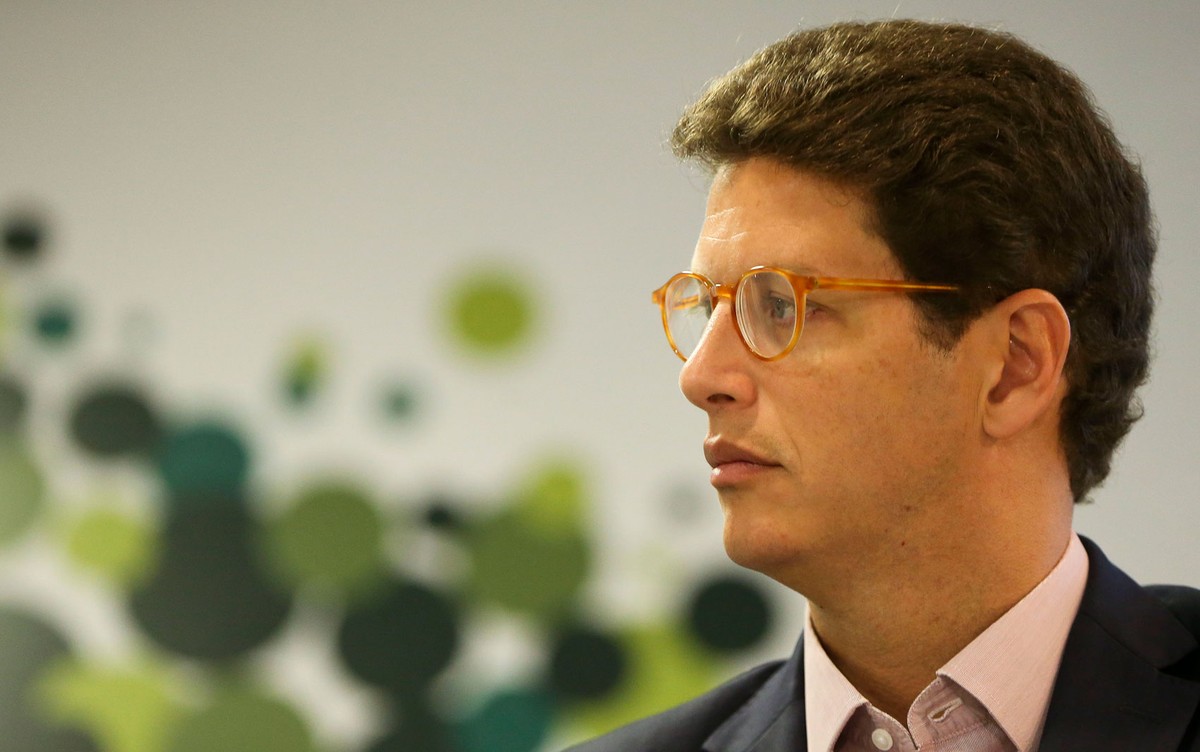 MP pede à Justiça que ministro do Meio Ambiente deixe pasta devido a condenação em 1ª instância