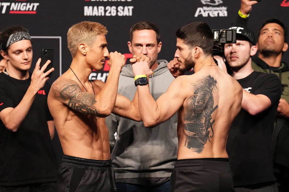 Luis Saldaña x Bruno Souza  — Foto: Getty Images