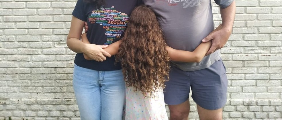Família luta pela guarda de criança de 9 anos, adotada há seis, em BH. — Foto: Arquivo pessoal