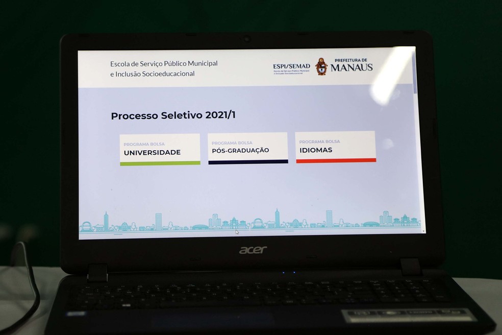 Prefeitura De Manaus Lanca Editais Com Mais De 82 Mil Bolsas De Cursos De Graduacao Pos Graduacao E Idiomas Amazonas G1
