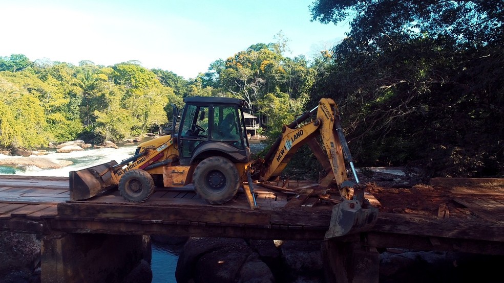 Reforma na ponte do Rio Preto em Cadeias do Jamari (RO) — Foto: Ruan Gabriel/ Rede Amazônica 