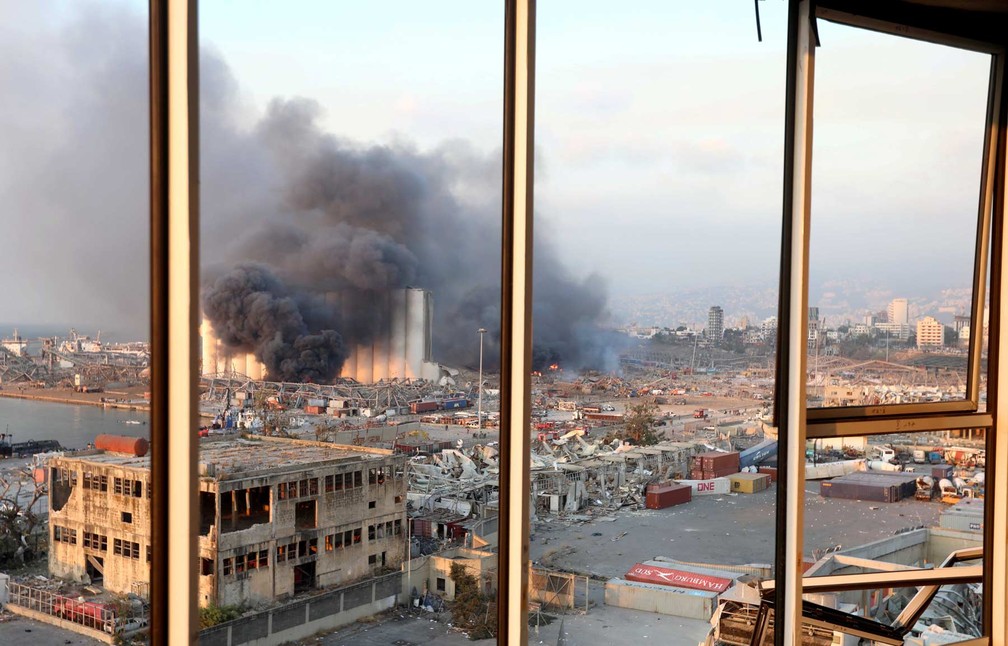 Visão da área onde ocorreu a explosão em Beirute, no Líbano — Foto: Mohamed Azakir/Reuters