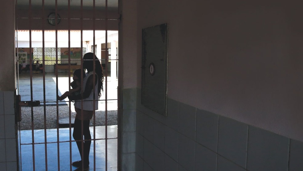 Oito mulheres que deram à luz recentemente ou estão grávida recebem benefício de prisão domiciliar no Ceará durante pandemia de Codi-19 — Foto: Kléber Gonçalvez/SVM