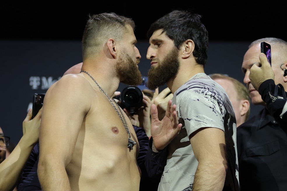 UFC 282: Ankalaev e Blachowicz lutam pelo título dos meio-pesados