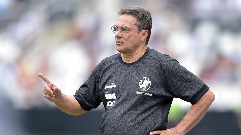 Vanderlei Luxemburgo &eacute; o respons&aacute;vel pela subida de produ&ccedil;&atilde;o do Vasco no Campeonato Brasileiro &mdash; Foto: Getty Images