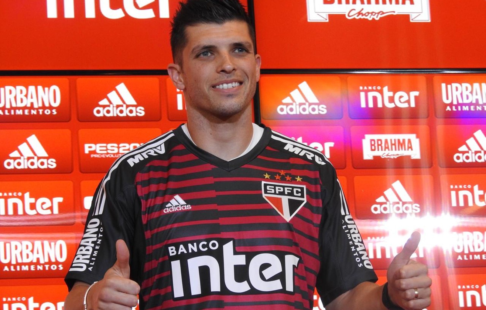Tiago Volpi minimiza sombra de Ceni no São Paulo: "Venho ...