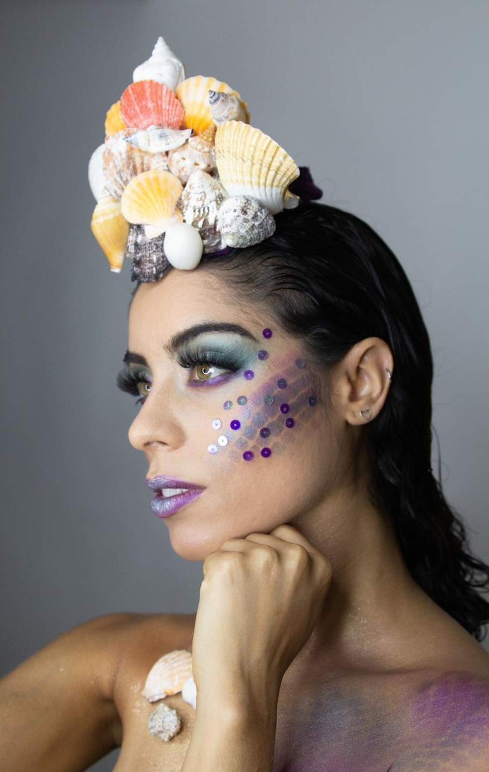 Gatinho Sereia Com Glitter Inspire Se Em 7 Makes Para Arrasar No Carnaval Carnaval Gshow Curso de maquiagem online curso com certificado de conclusão grátis. gatinho sereia com glitter inspire