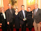 Na Rússia, Snowden recebe prêmio de ex-agentes de segurança dos EUA