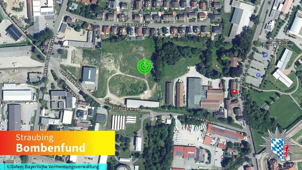 Imagem divulgada pela polícia da Baviera mostra o local onde as partes da bomba foram encontradas — Foto: Reprodução/Twitter/Polizei Niederbayern