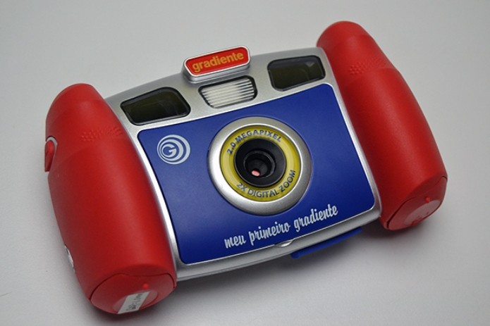 Câmera MPG 2C da Gradiente (Foto: Stella Dauer)
