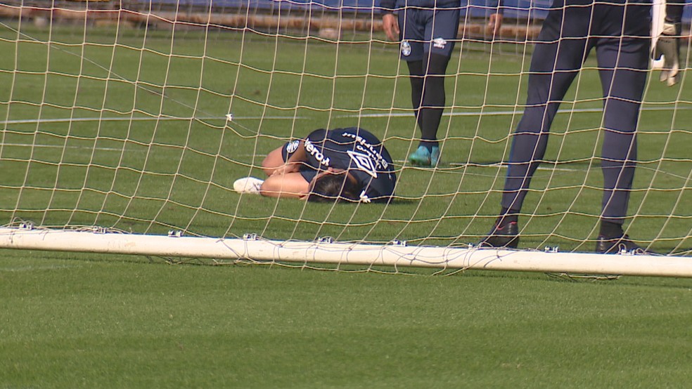 Benítez tem lesão confirmada e desfalcará o Grêmio por até 6 semanas