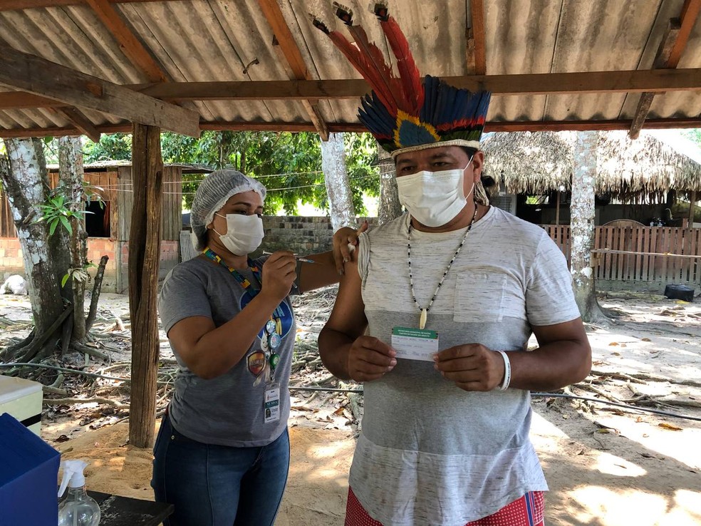 Líder alertou sobre as fake news entre os índios.  — Foto: Matheus Castro/G1