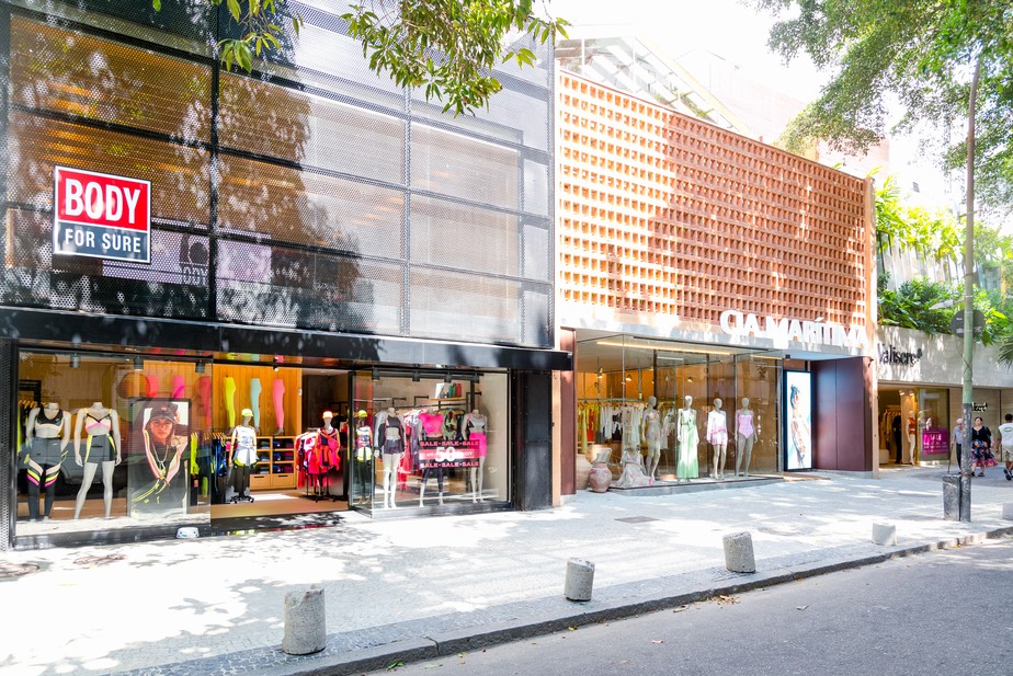 As três lojas cariocas do Grupo Rosset, de São Paulo, ficam lado a lado na Rua Garcia D’Ávila, em Ipanema
