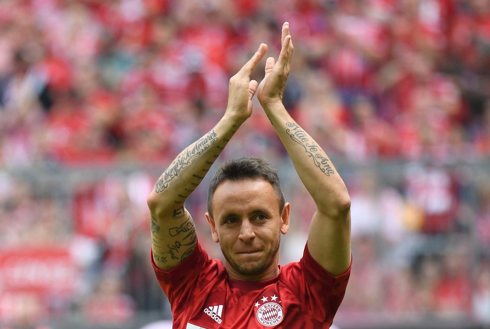 Rafinha se despediu do Bayern de Munique e a partir de julho vai jogar no Flamengo — Foto: Reuters
