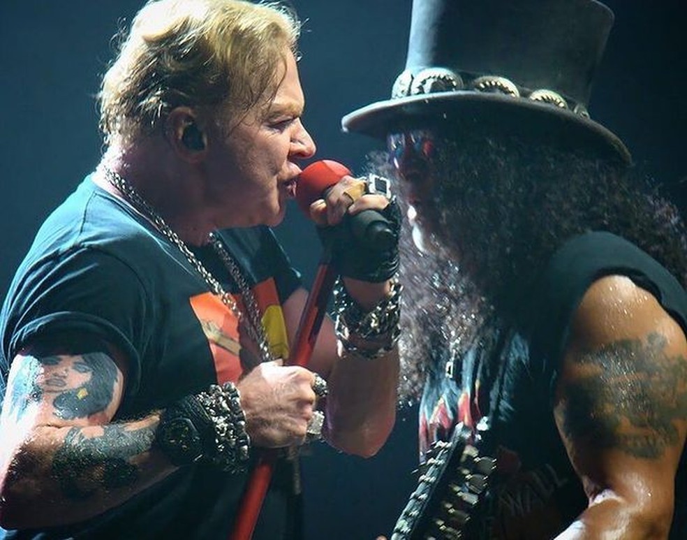 Axl Rose e Slash na atual fase do Guns N' Roses  — Foto: Reprodução/Instagram/Chris Spirito