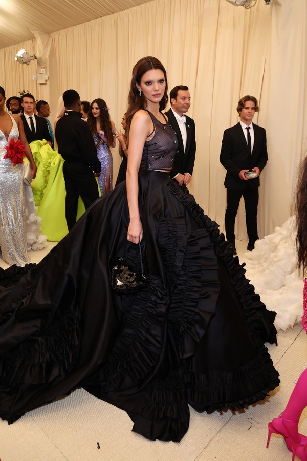 NEW YORK, NEW YORK - MAY 02: (Exclusive Coverage) Kendall Jenner arrives at The 2022 Met Gala Celebrating "In America: An Anthology of Fashion" at The Metropolitan Museum of Art on May 02, 2022 in New York City. (Photo by Arturo Holmes/MG22/Getty Images f (Foto: Getty Images for The Met Museum/)