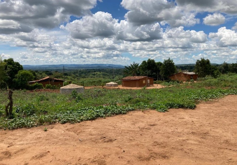 16 famílias moram na aldeia Monte Alegre — Foto: Ascom MPF