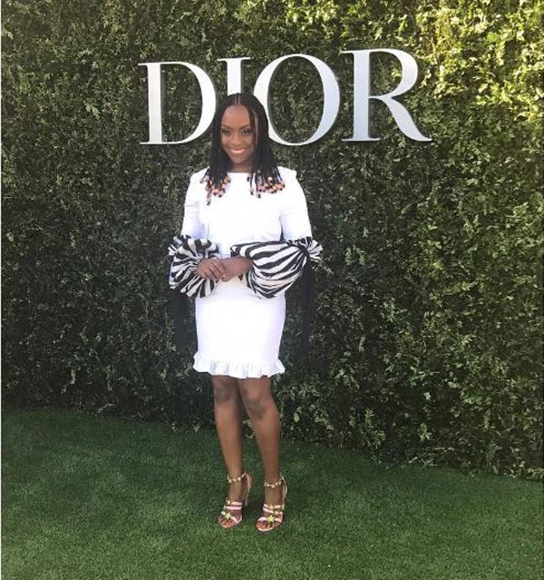 Chimamanda: look escolhido para desfile da Dior era da grife IOLA (Foto: Reprodução Instagram)