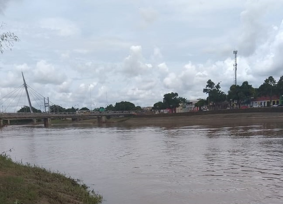 Rio Acre chegou a 11,97 metros na medição das 12h desta quinta-feira (14), em Rio Branco — Foto: Divulgação