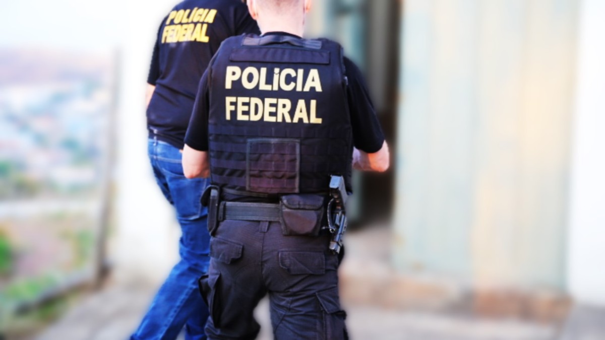 PF prende 3 pessoas em flagrante durante operação que apura exploração sexual infantil na internet em Montes Claros