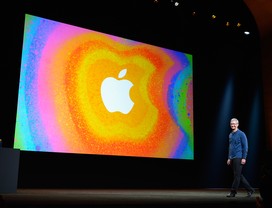 Tim Cook discursa em conferência da Apple para apresentação do último modelo do iPad (Foto: Getty Images)